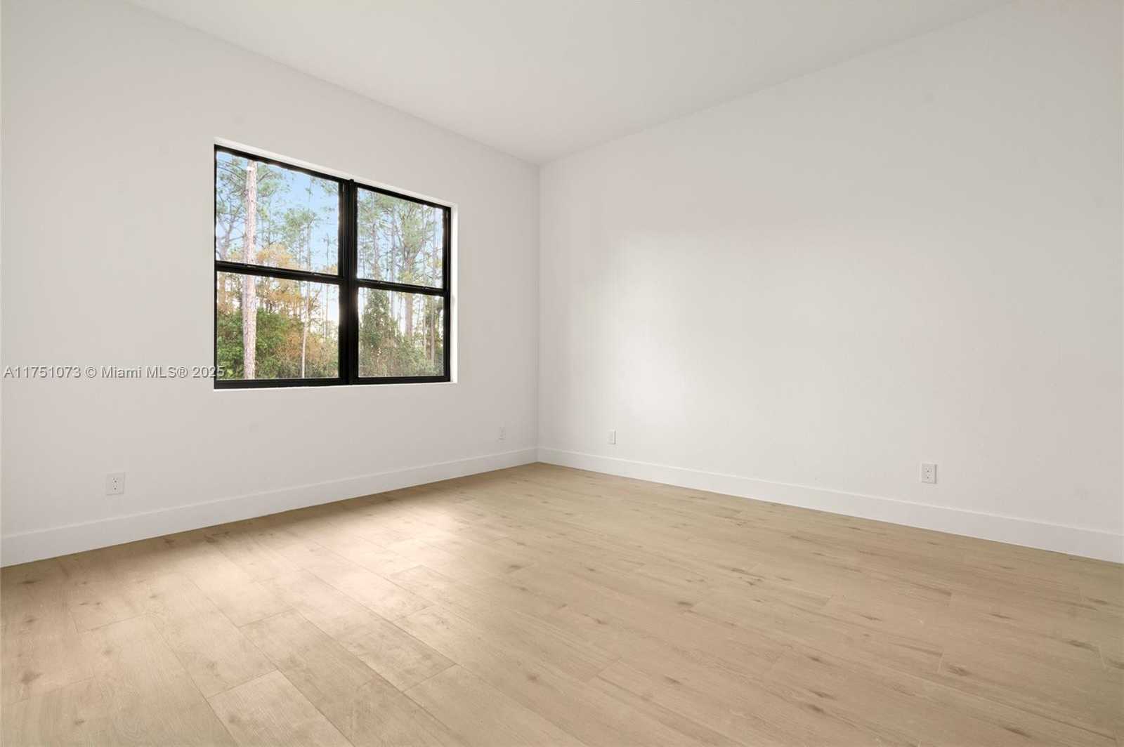 Small Image of 445 PADDOCK, Lehigh Acres Number 13