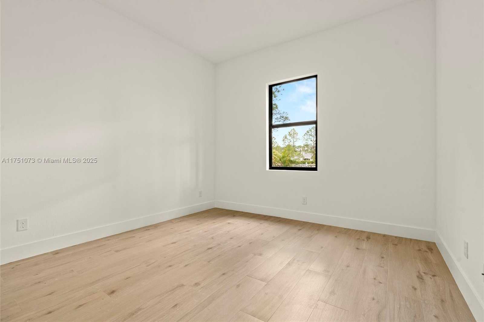 Small Image of 445 PADDOCK, Lehigh Acres Number 14
