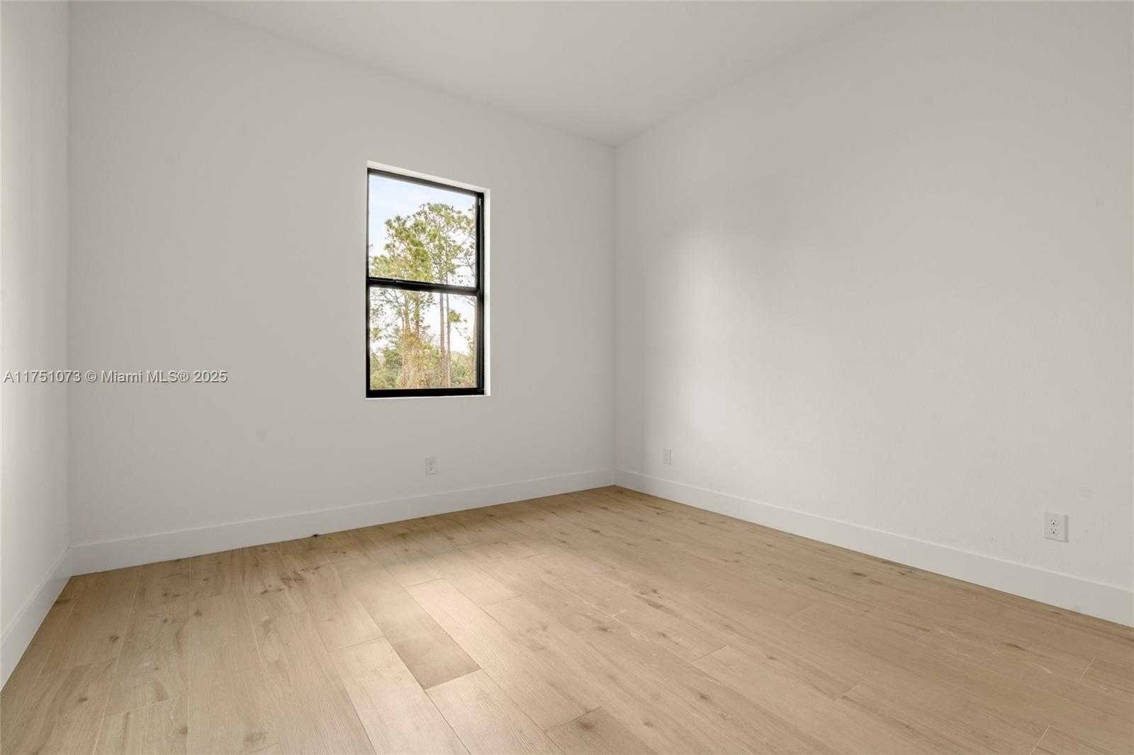 Small Image of 445 PADDOCK, Lehigh Acres Number 16