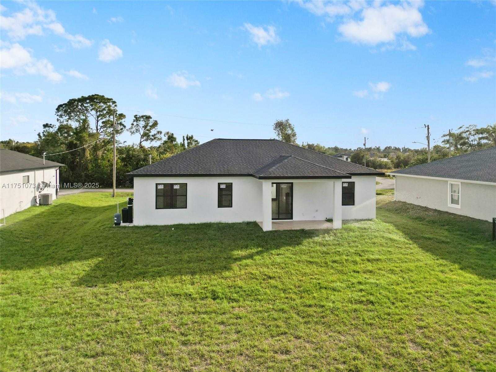 Small Image of 445 PADDOCK, Lehigh Acres Number 3