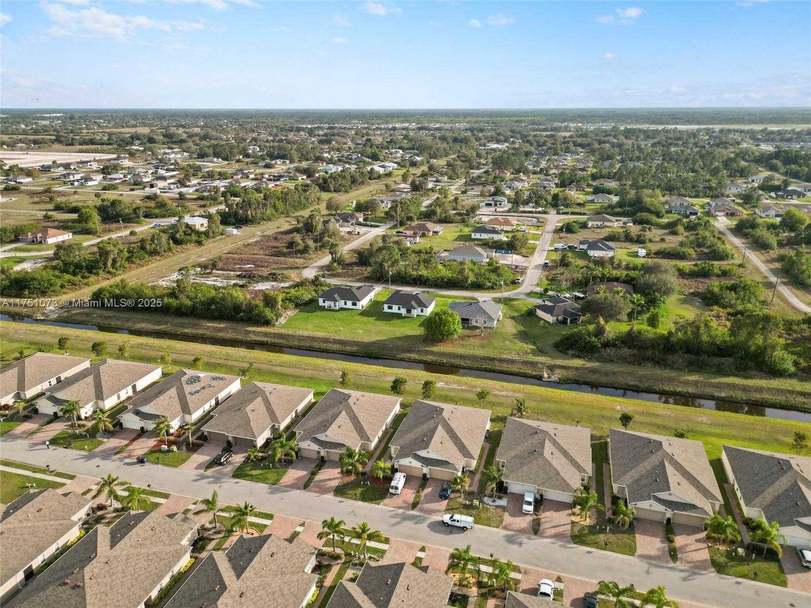 Small Image of 445 PADDOCK, Lehigh Acres Number 6