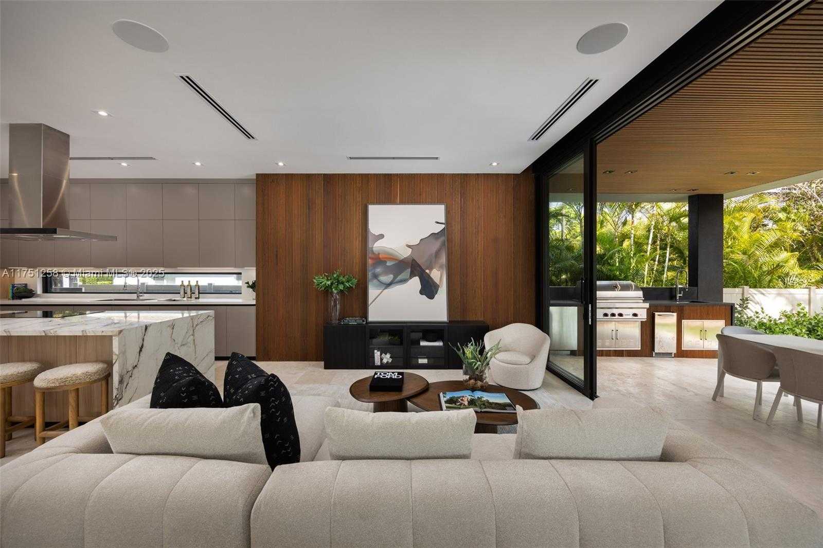 Small Image of 7425 SOUTH WEST 56TH AVE, Miami Number 7