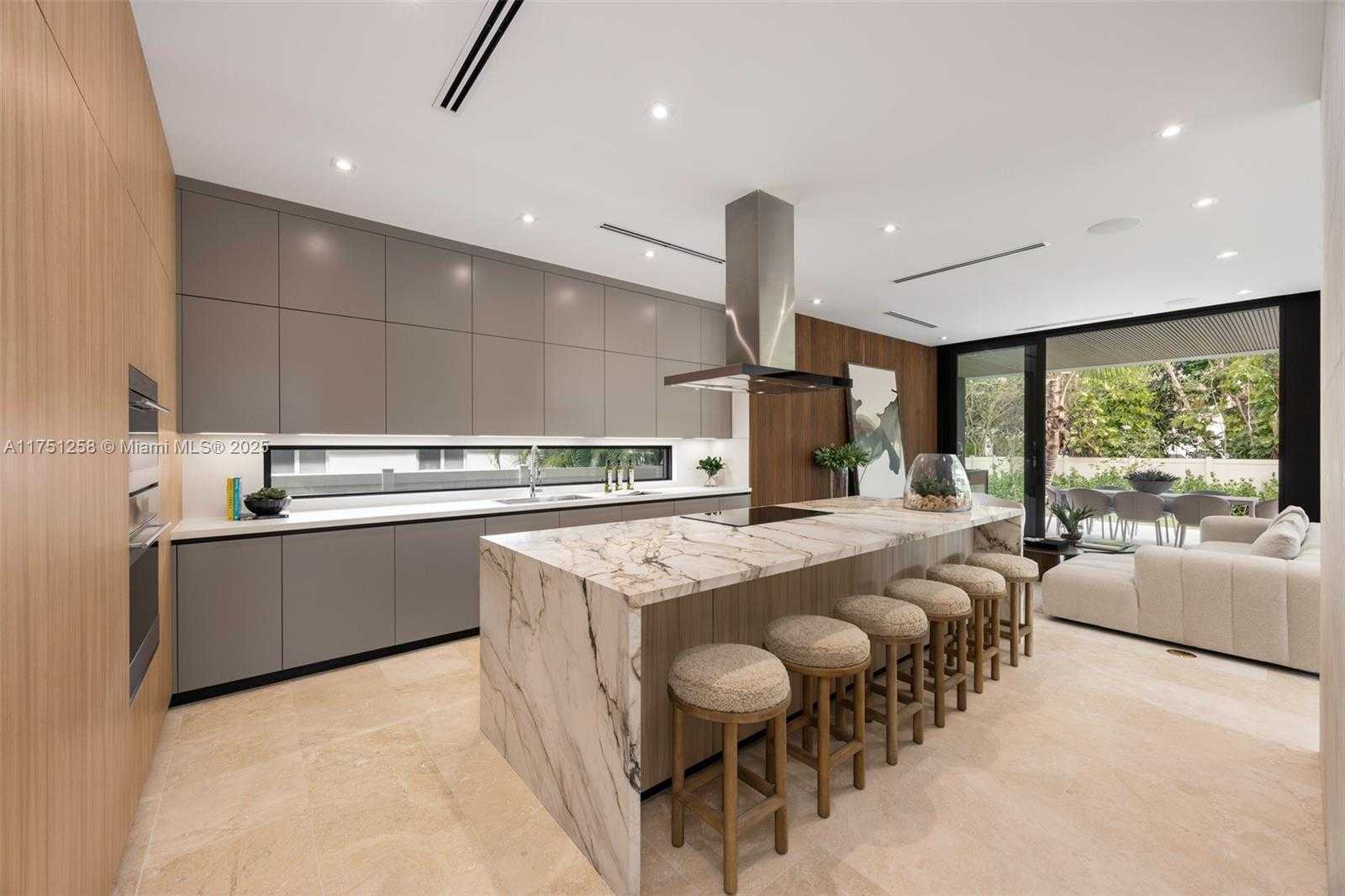 Small Image of 7425 SOUTH WEST 56TH AVE, Miami Number 9