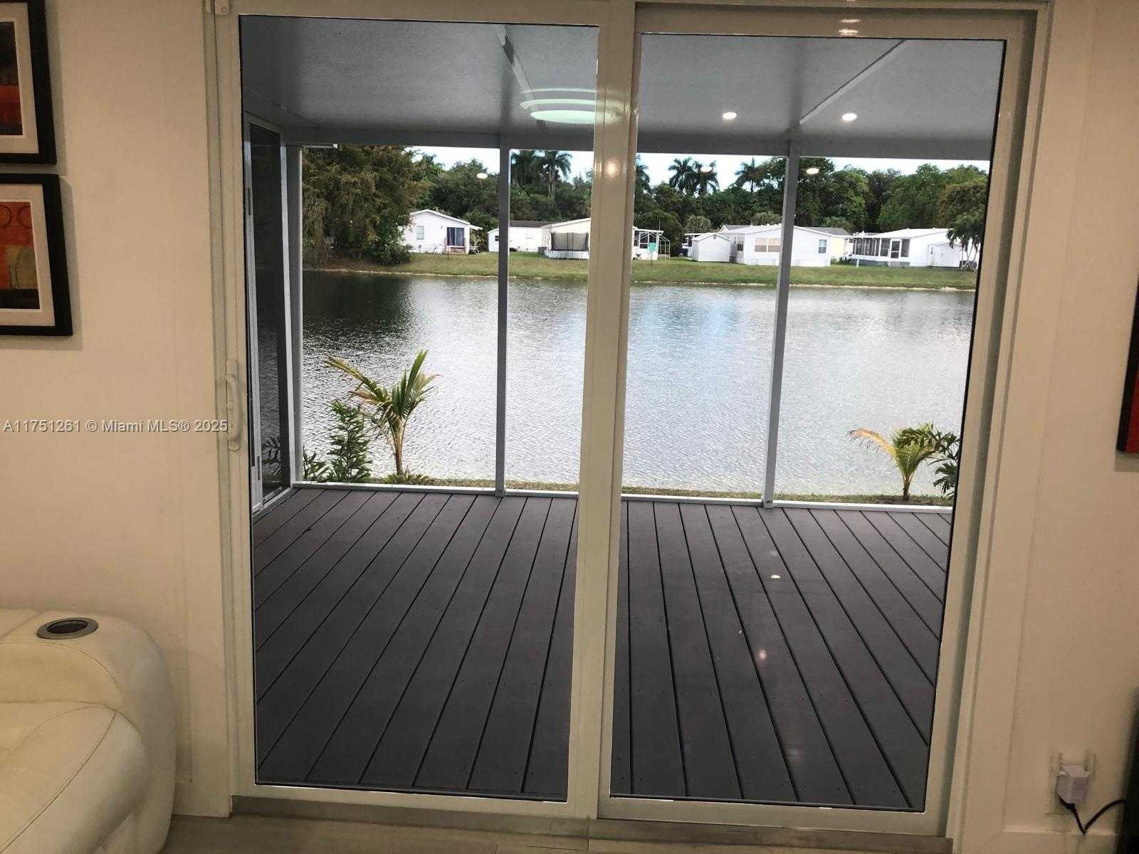 Small Image of 35250 SOUTH WEST 177TH UNIT 33, Homestead Number 12