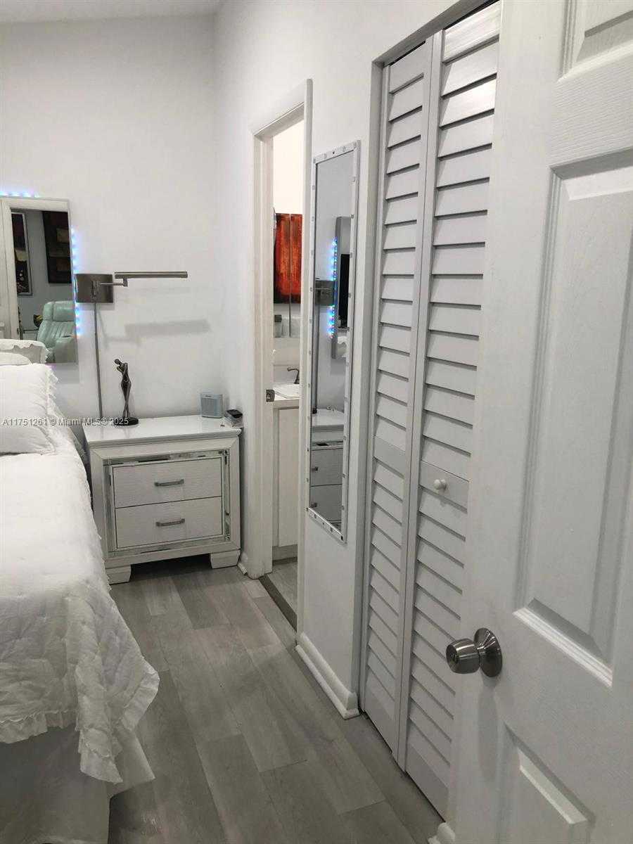 Small Image of 35250 SOUTH WEST 177TH UNIT 33, Homestead Number 15