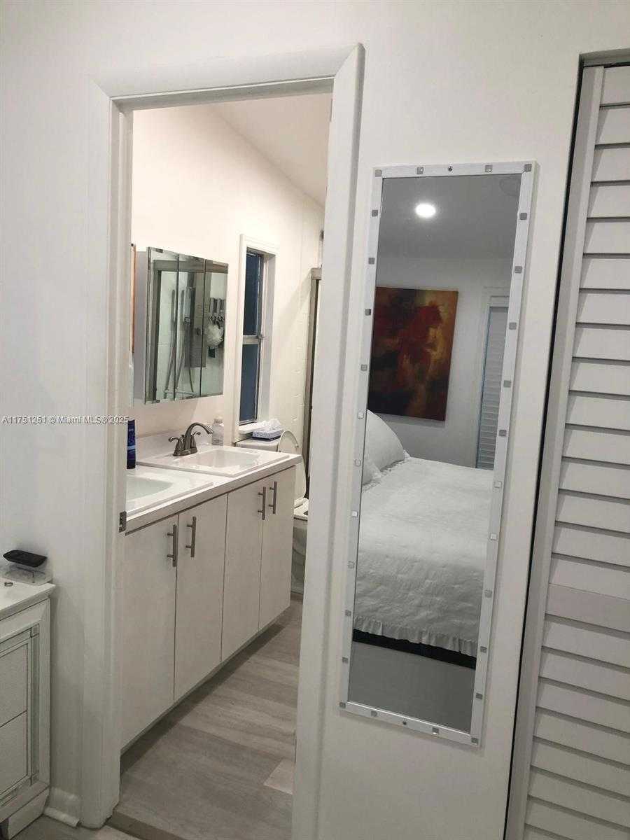 Small Image of 35250 SOUTH WEST 177TH UNIT 33, Homestead Number 17