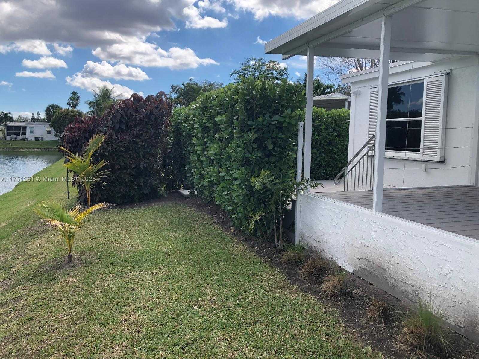 Small Image of 35250 SOUTH WEST 177TH UNIT 33, Homestead Number 27
