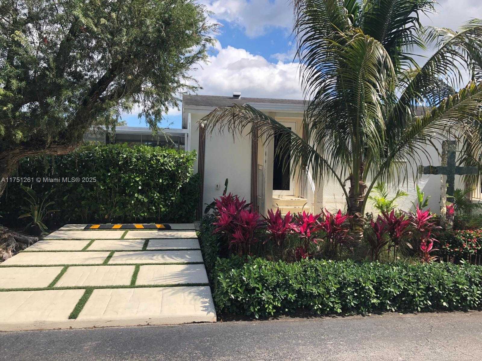 Small Image of 35250 SOUTH WEST 177TH UNIT 33, Homestead Number 46