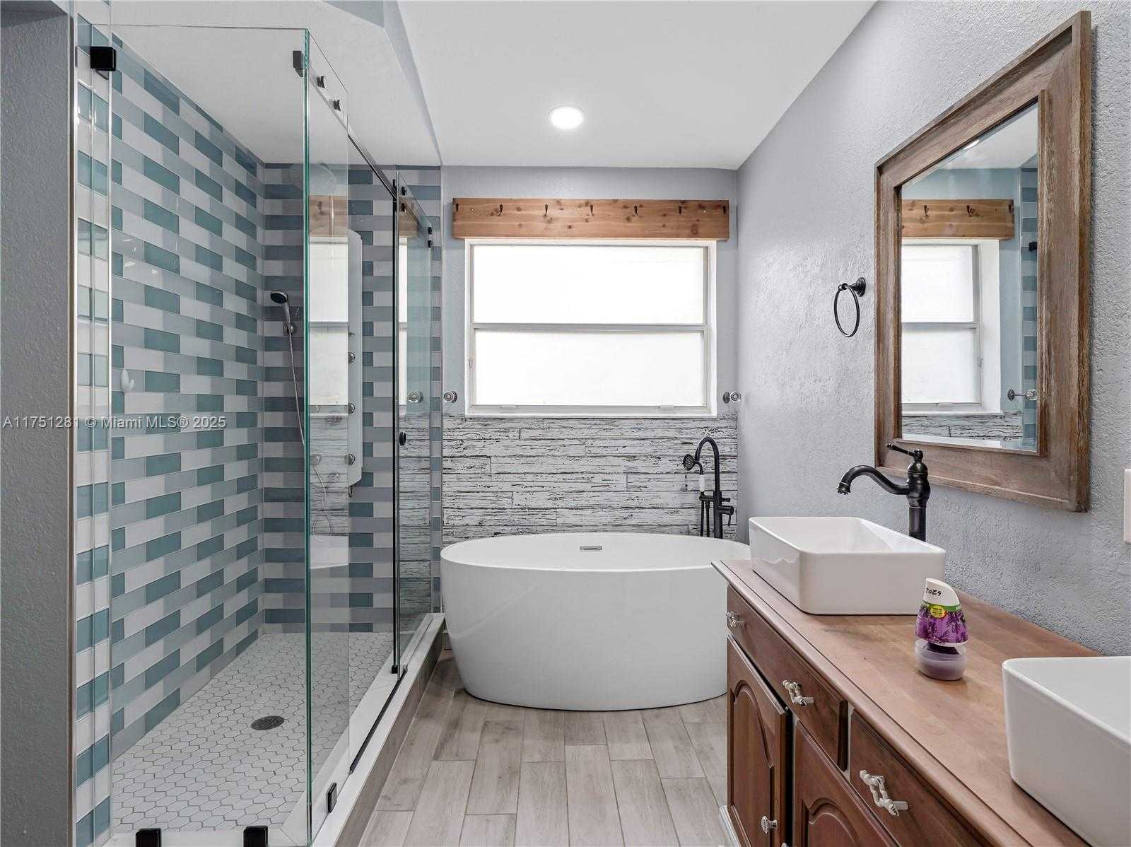 Small Image of 4013 NORTH WEST 63RD ST, Coconut Creek Number 17