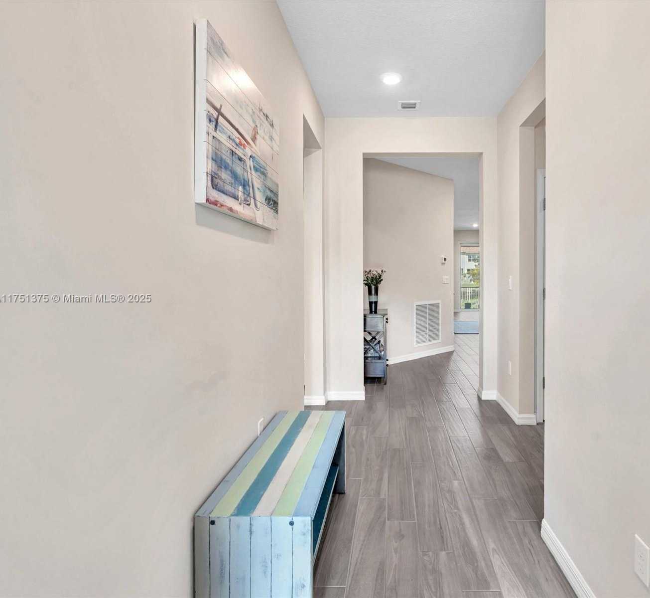 Small Image of 1575 PONGAM TER, Hollywood Number 26