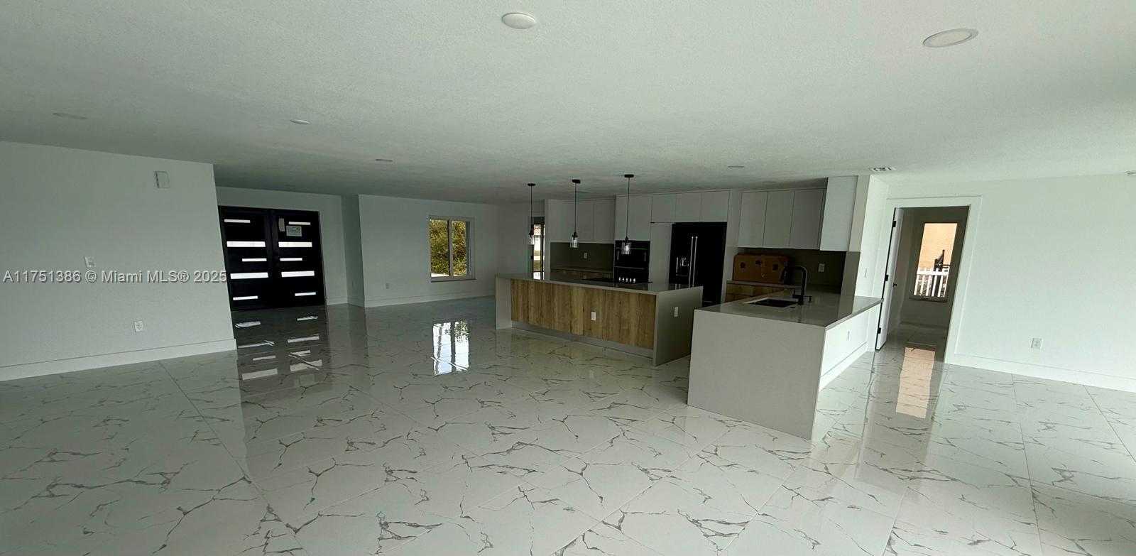 Small Image of 111 E NORTH SHORE AVE, Fort Myers Number 11