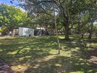 Small Image of 730, North Miami Number 4