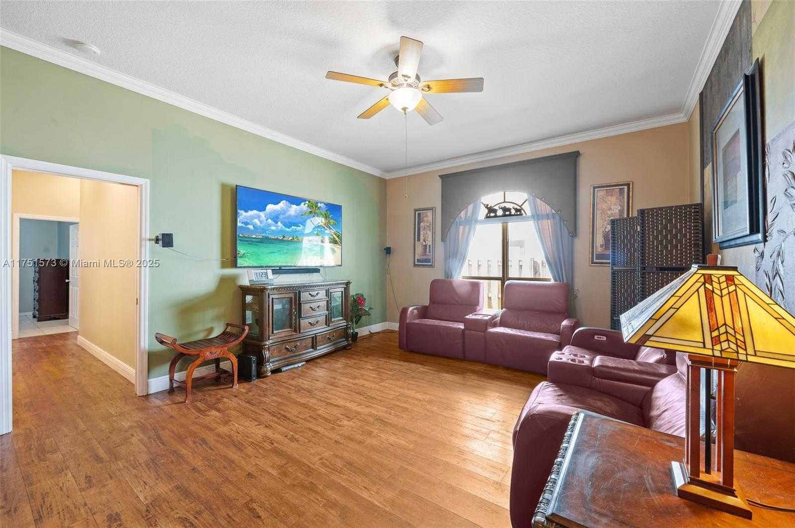 Small Image of 16358 SOUTH MARIPOSA CIR S, Pembroke Pines Number 12