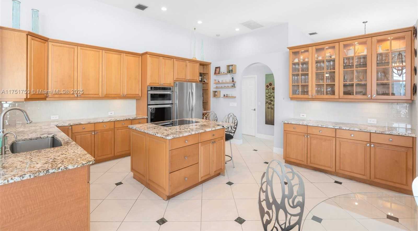 Small Image of 5135 KENSINGTON CIR, Coral Springs Number 24