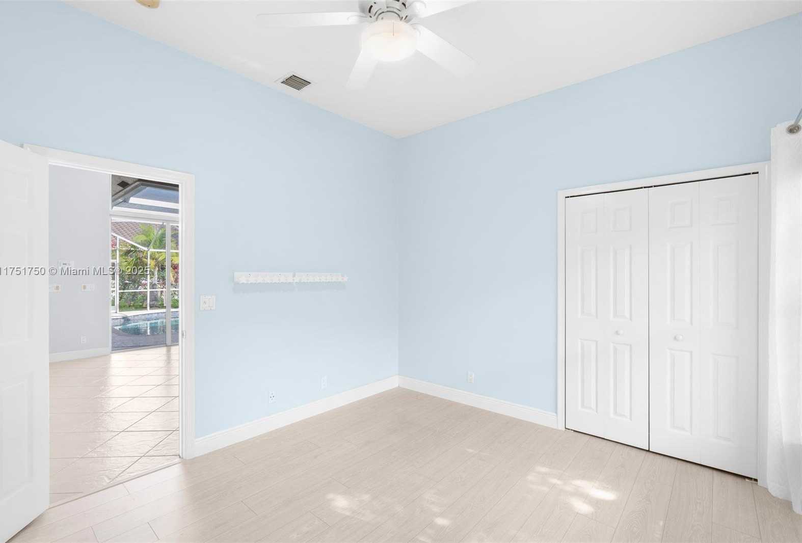 Small Image of 5135 KENSINGTON CIR, Coral Springs Number 43