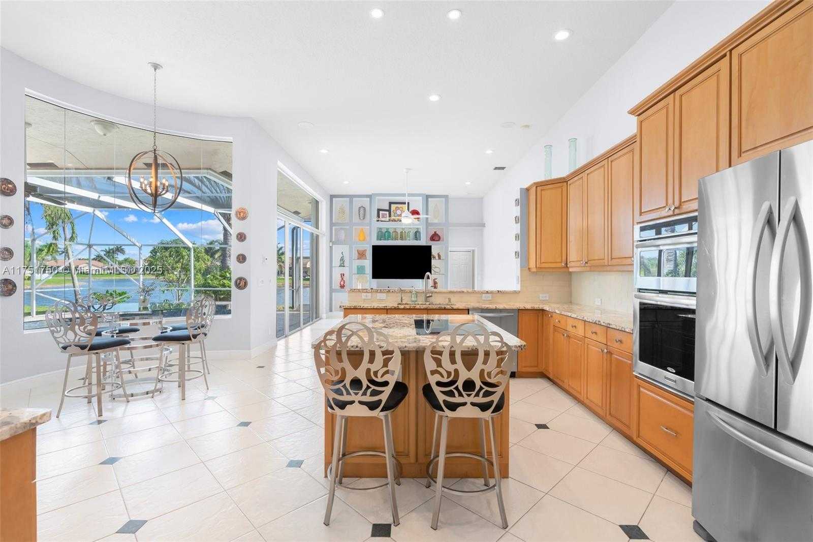 Small Image of 5135 KENSINGTON CIR, Coral Springs Number 6