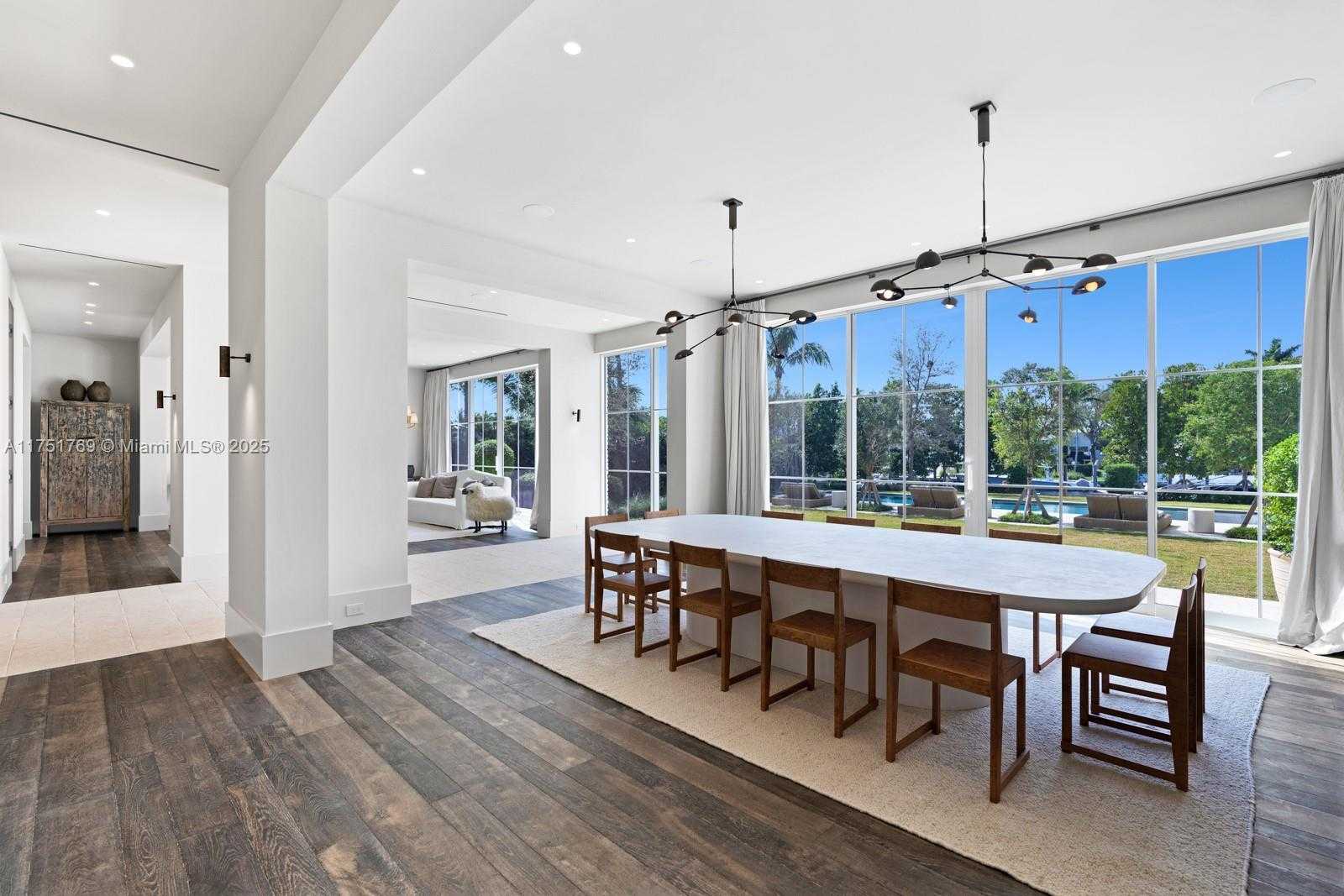 Small Image of 9330 GALLARDO ST, Coral Gables Number 10