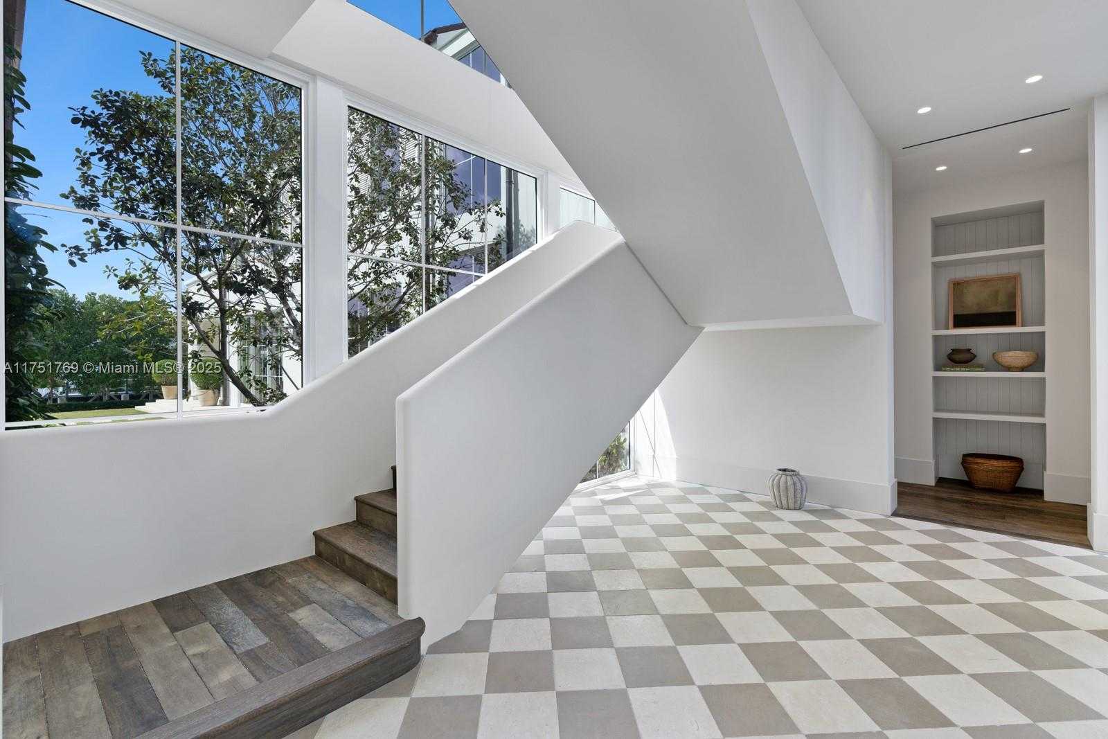 Small Image of 9330 GALLARDO ST, Coral Gables Number 26