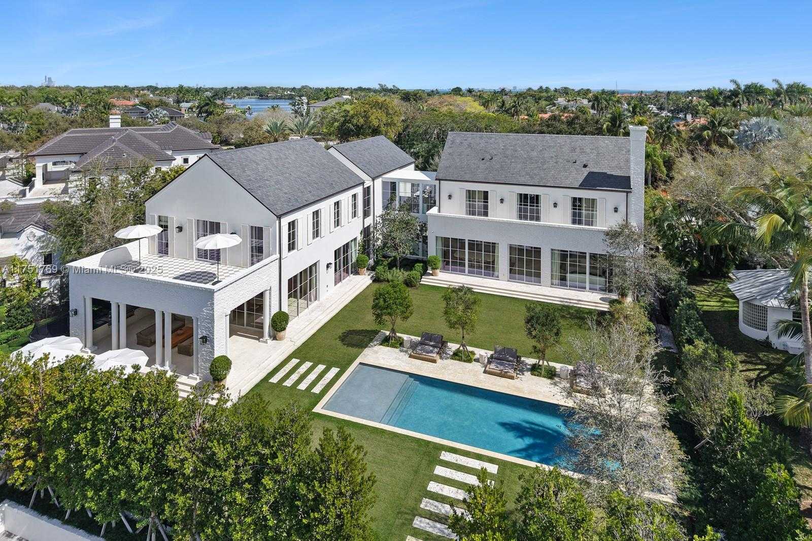Small Image of 9330 GALLARDO ST, Coral Gables Number 34