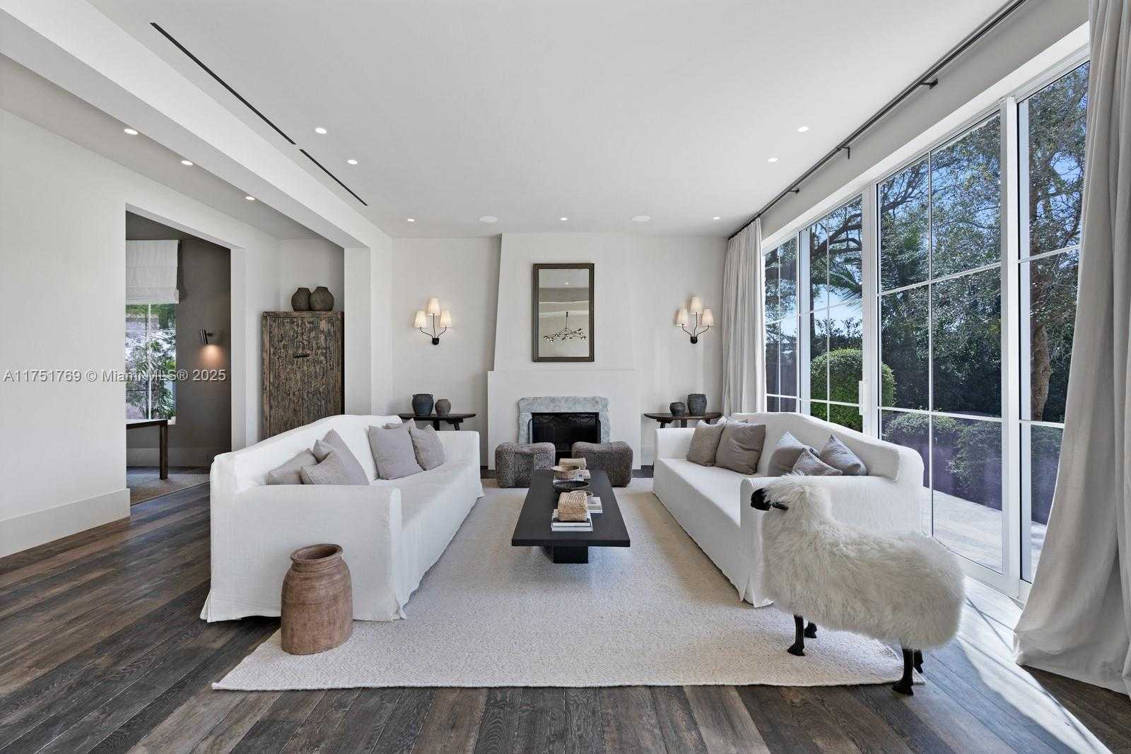 Small Image of 9330 GALLARDO ST, Coral Gables Number 9