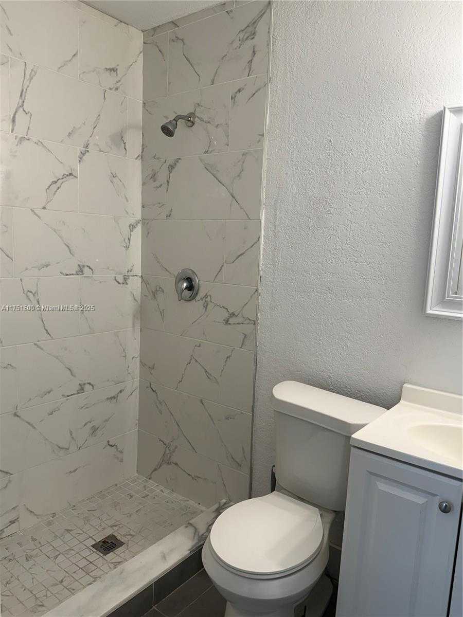 Small Image of 5531 NORTH WEST 24TH AVE, Miami Number 11