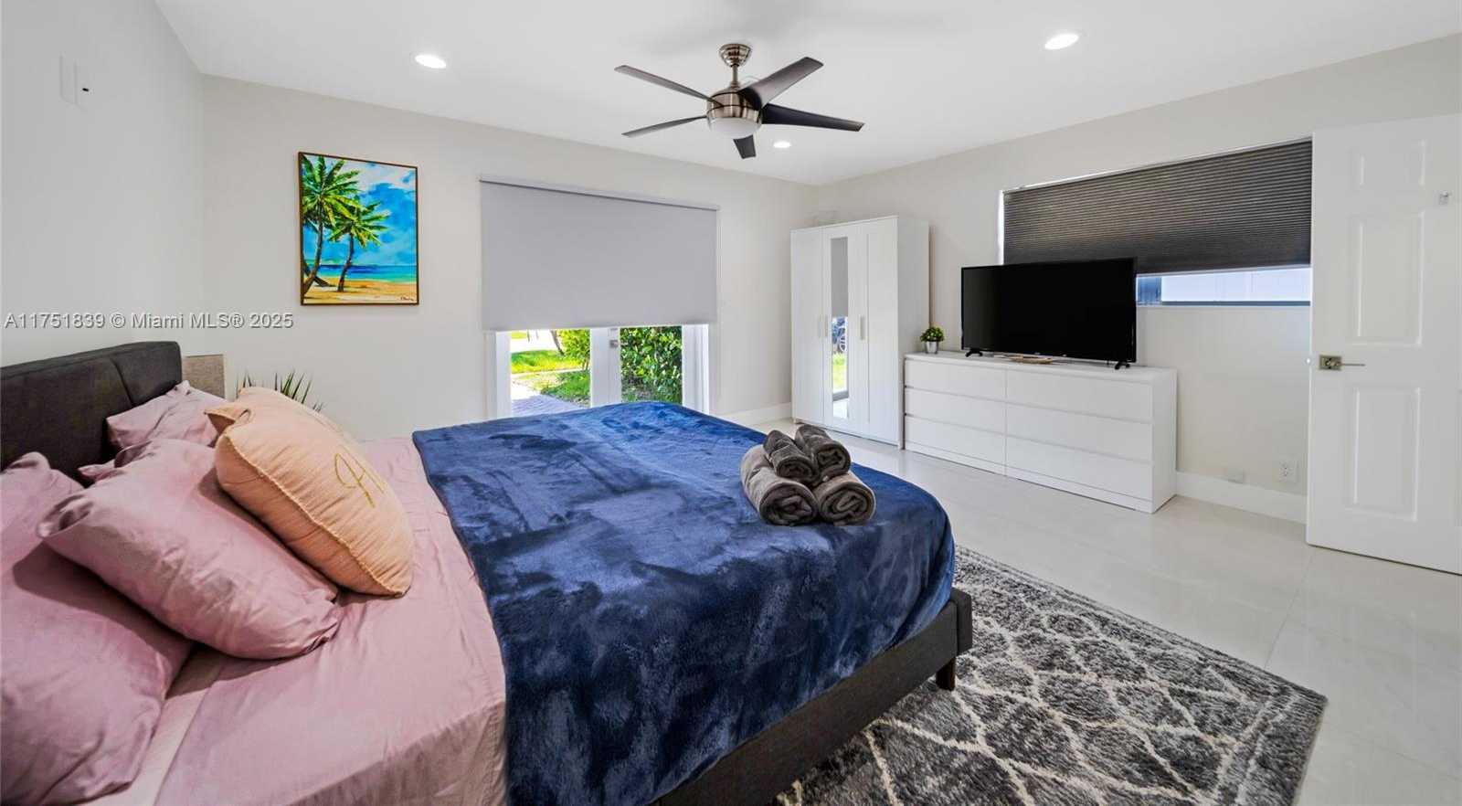 Small Image of 31 SOUTH EAST 12TH ST, Pompano Beach Number 32