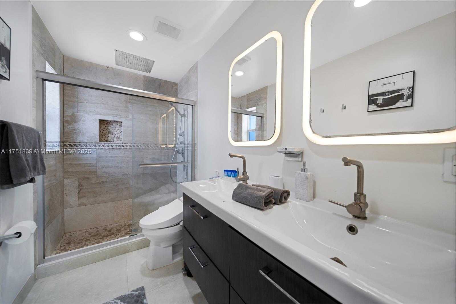 Small Image of 31 SOUTH EAST 12TH ST, Pompano Beach Number 36