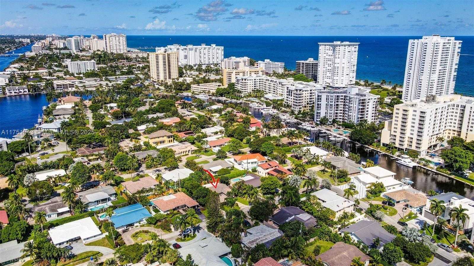 Small Image of 3261 OLEANDER WAY, Lauderdale By The Sea Number 17