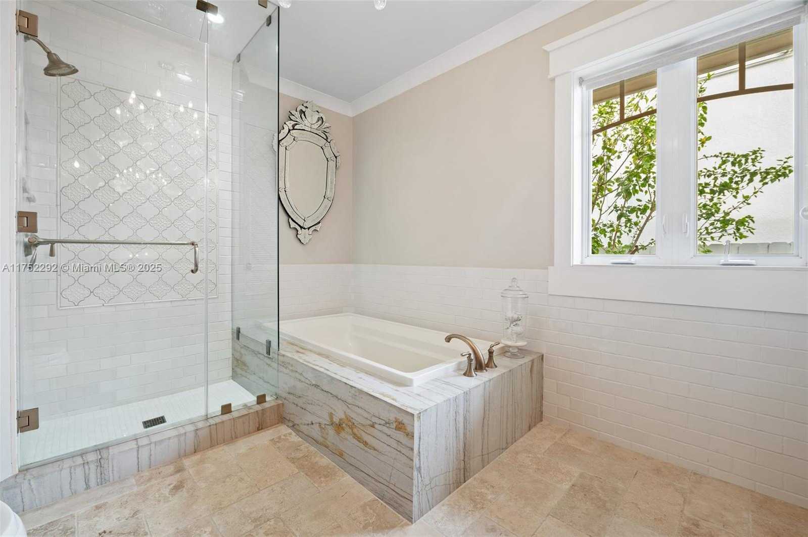 Small Image of 4151 PARK AVE, Coconut Grove Number 25