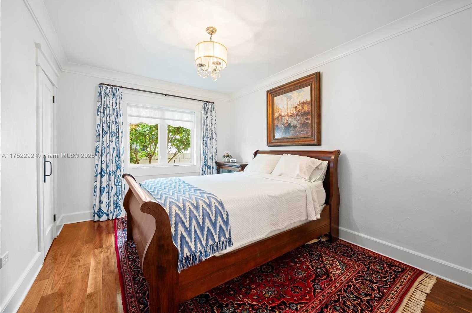 Small Image of 4151 PARK AVE, Coconut Grove Number 26