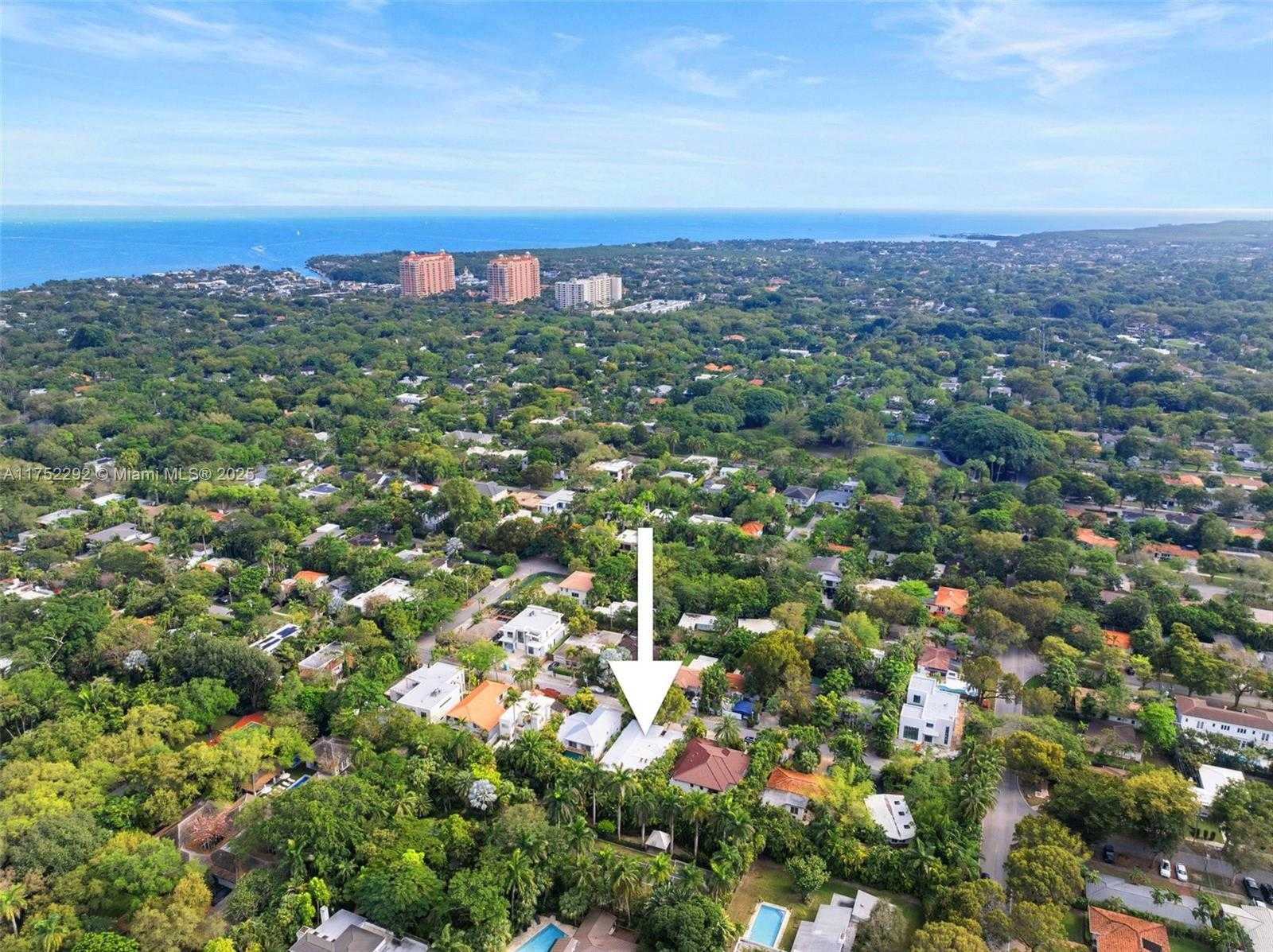 Small Image of 4151 PARK AVE, Coconut Grove Number 36