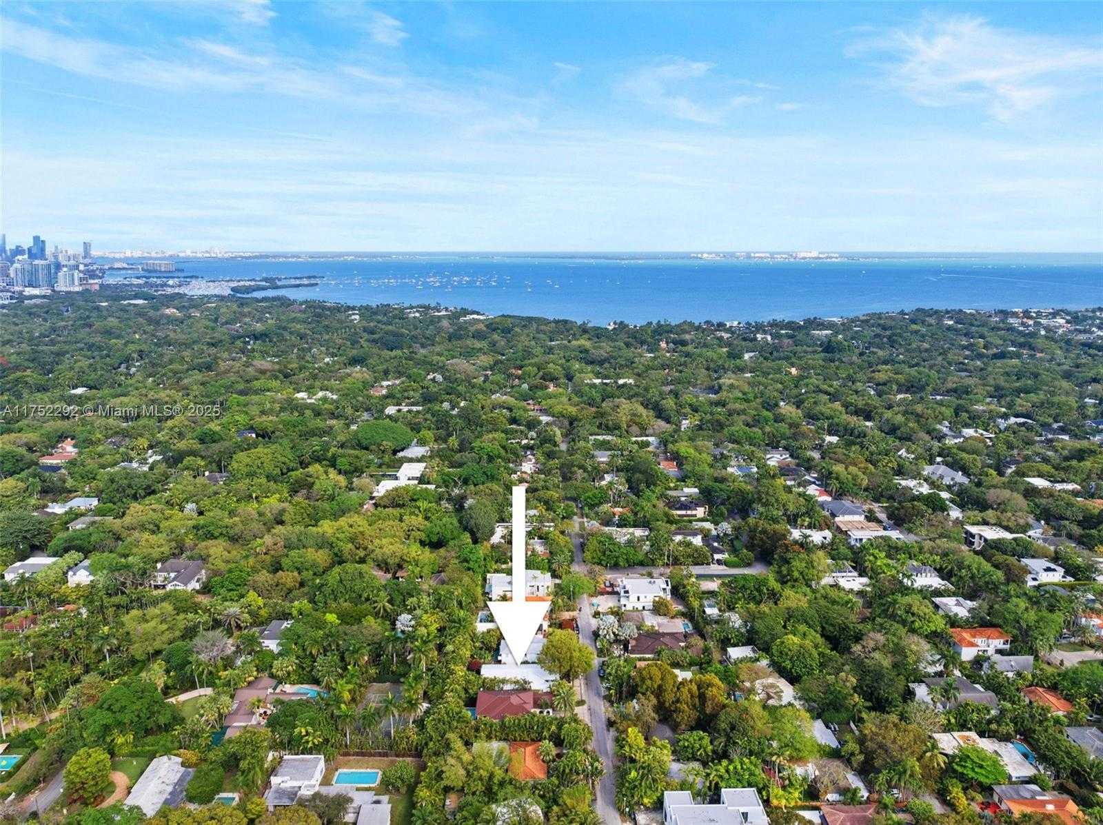 Small Image of 4151 PARK AVE, Coconut Grove Number 41