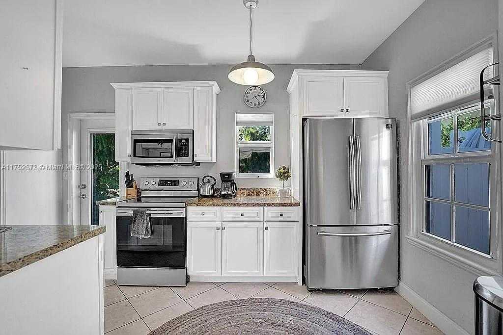 Small Image of 8900 HARDING AVE, Surfside Number 9