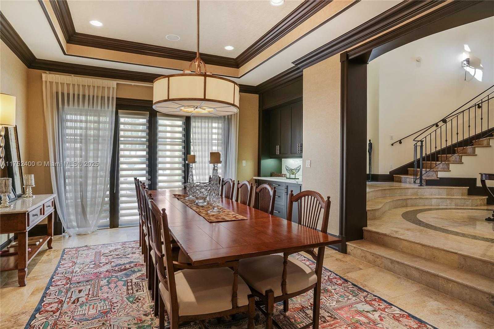Small Image of 9601 SOUTH WEST 60TH CT, Pinecrest Number 3