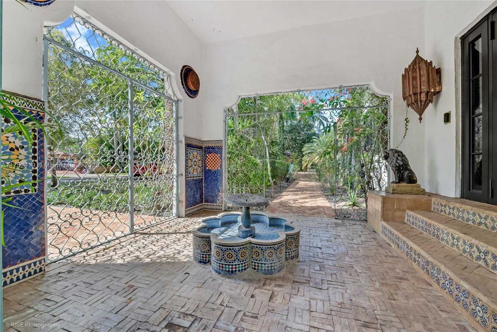 Small Image of 1624 GRANADA BLVD, Coral Gables Number 22