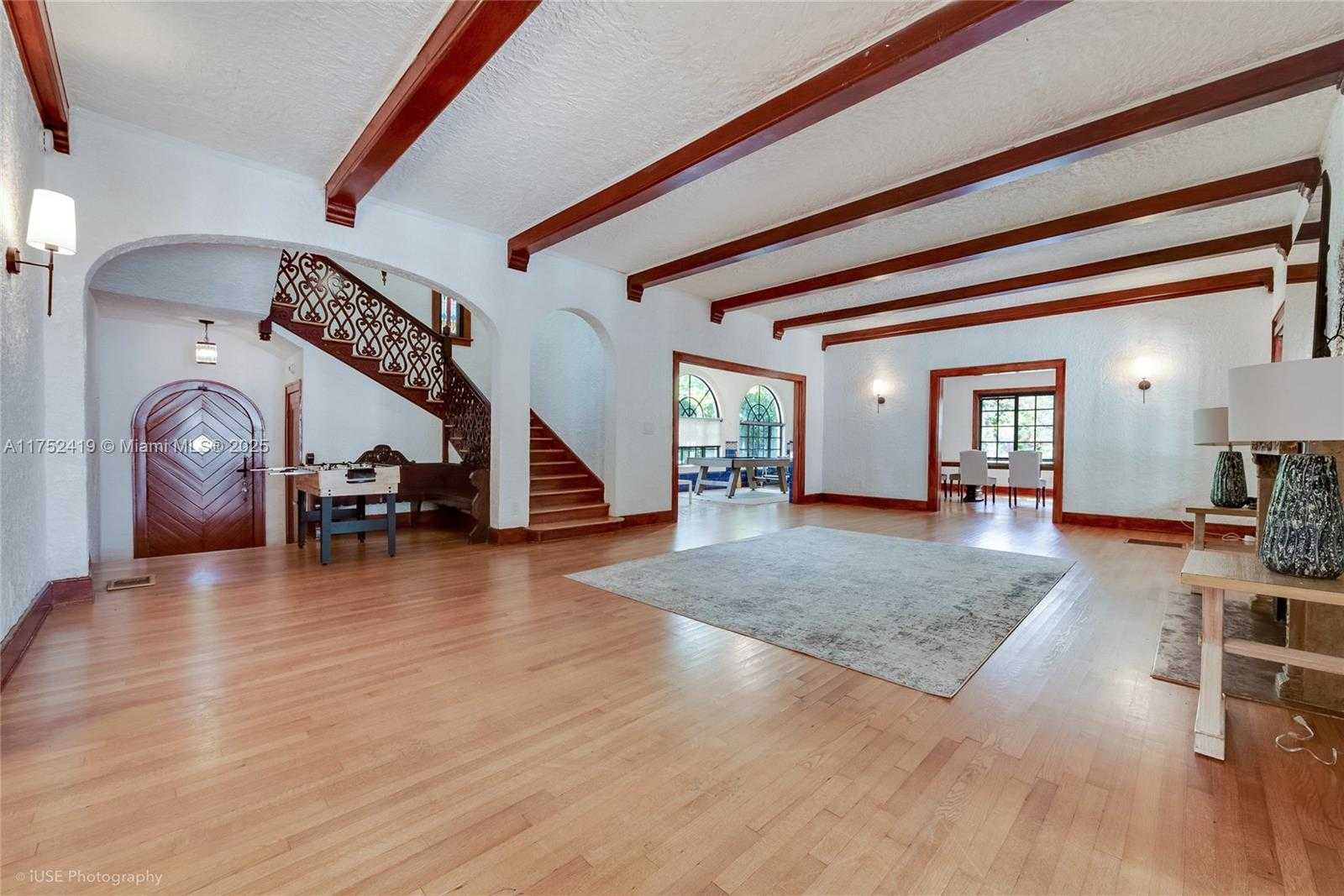 Small Image of 1624 GRANADA BLVD, Coral Gables Number 3