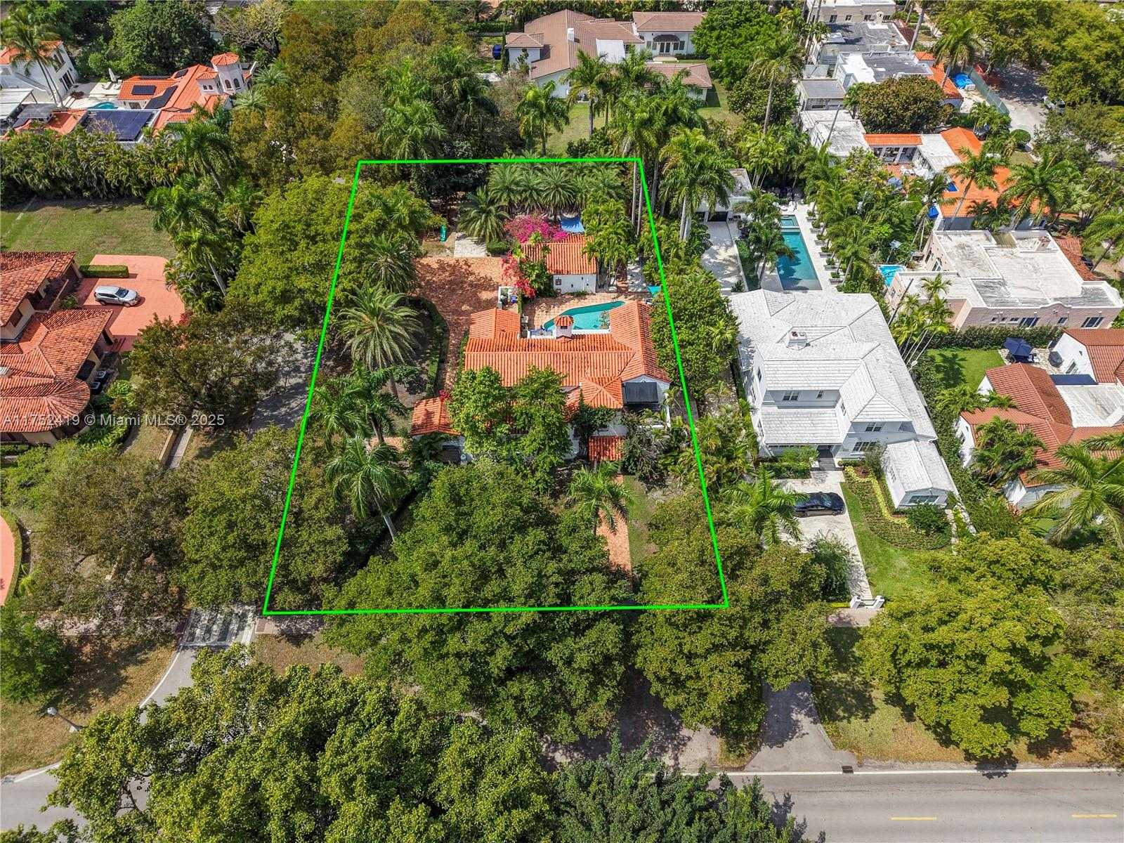 Small Image of 1624 GRANADA BLVD, Coral Gables Number 47