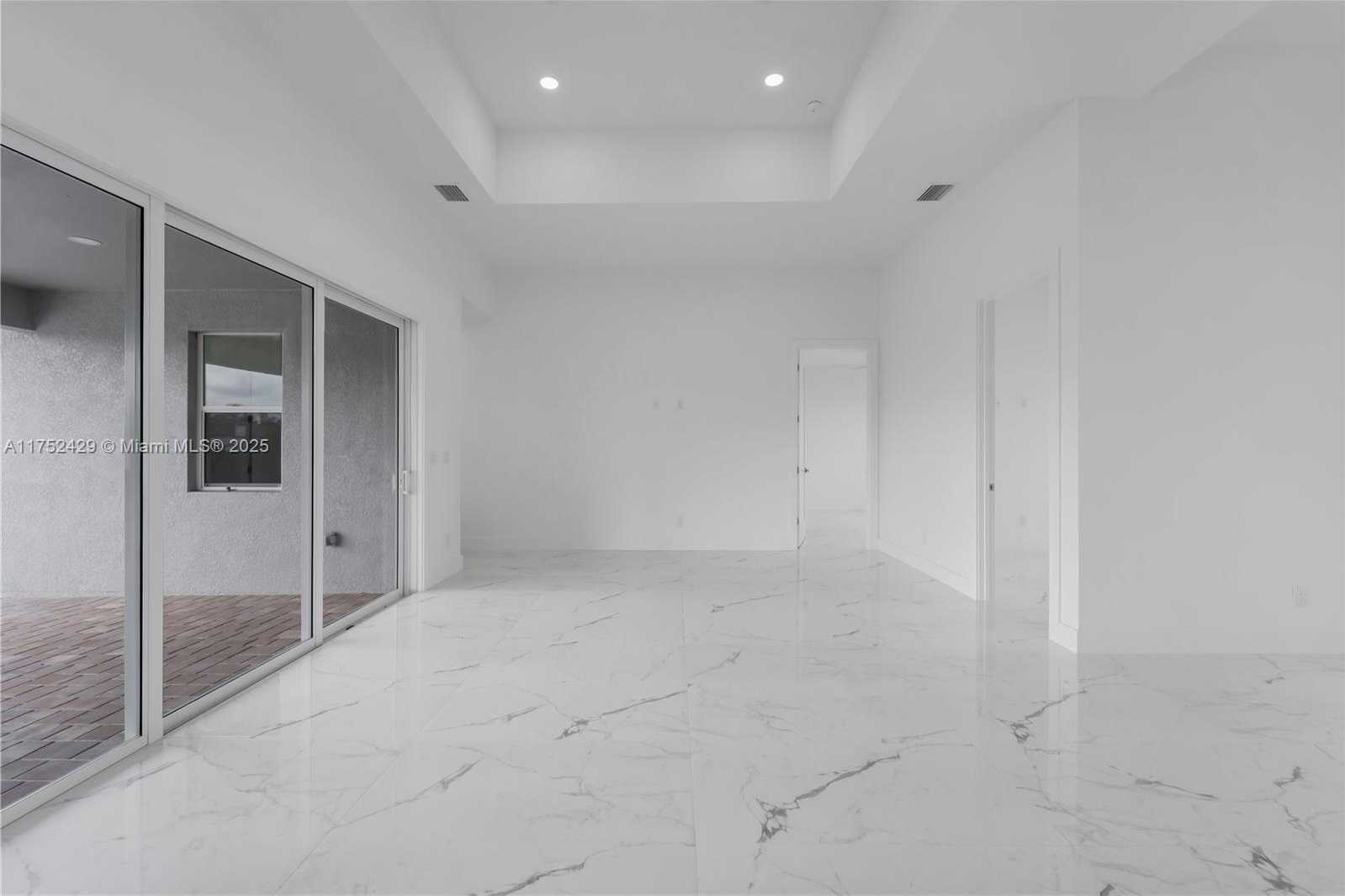 Small Image of 2721 NORTH WEST 41ST AVE, Cape Coral Number 15