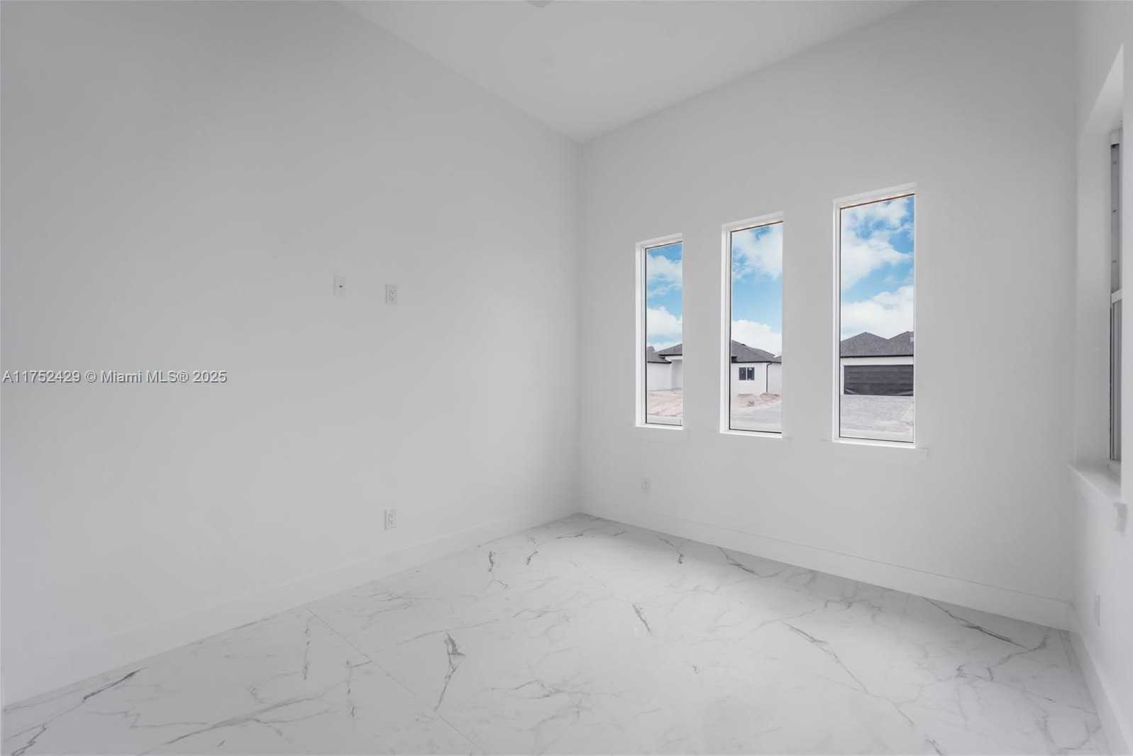 Small Image of 2721 NORTH WEST 41ST AVE, Cape Coral Number 16