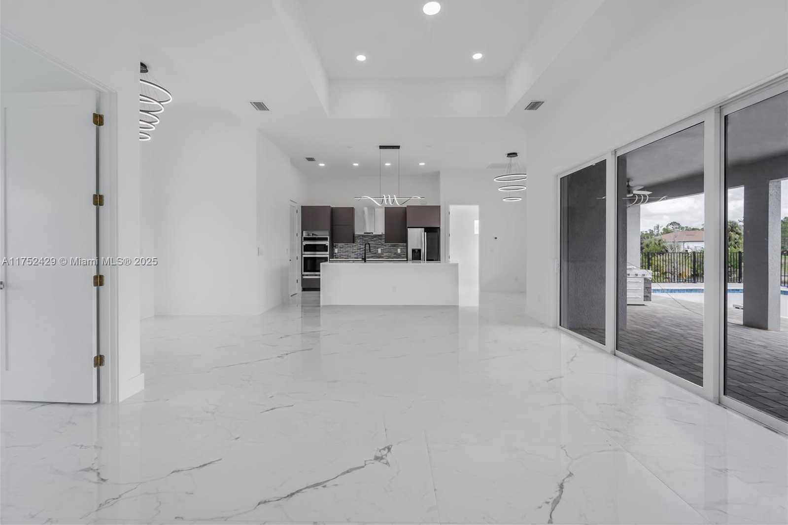 Small Image of 2721 NORTH WEST 41ST AVE, Cape Coral Number 25