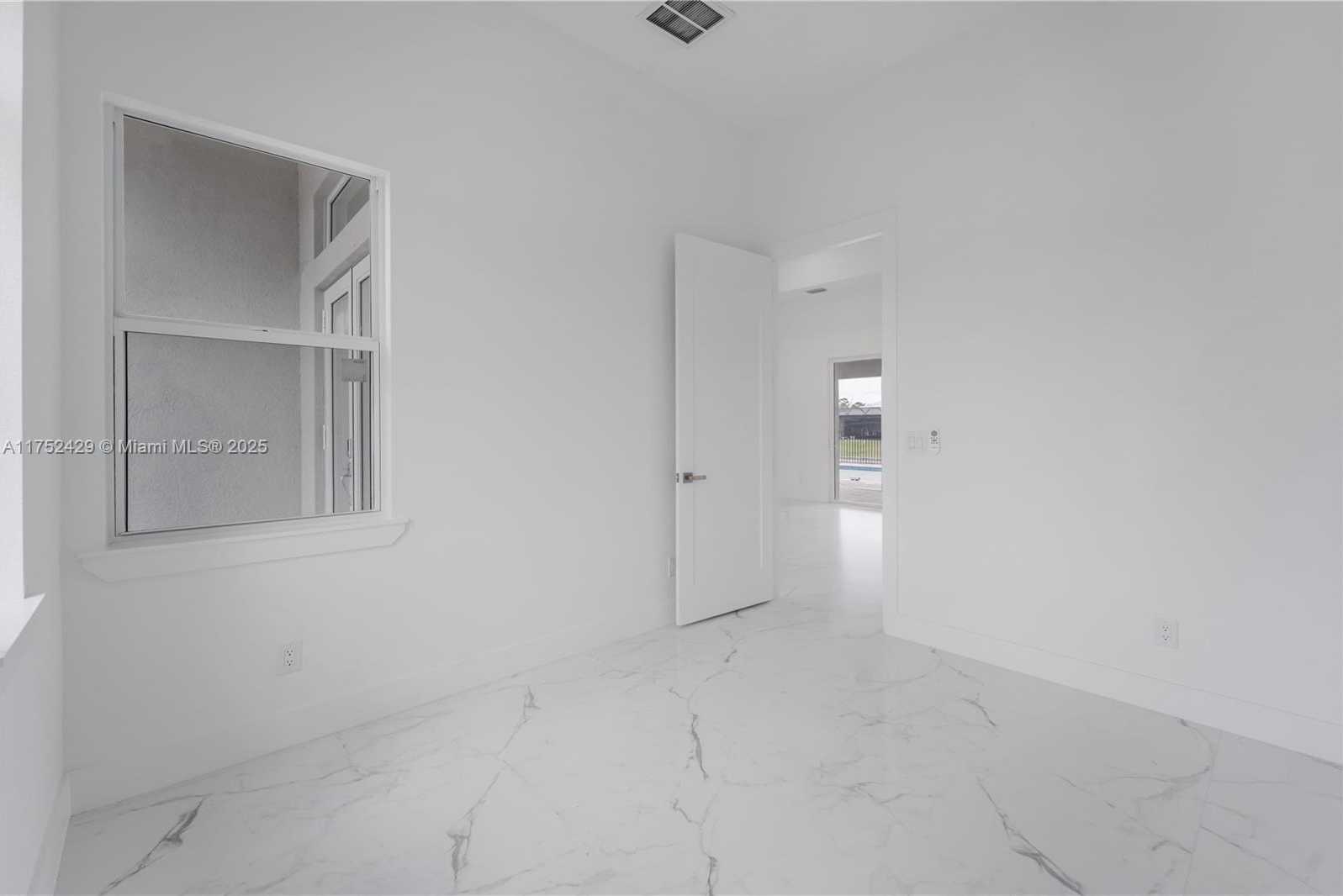 Small Image of 2721 NORTH WEST 41ST AVE, Cape Coral Number 27