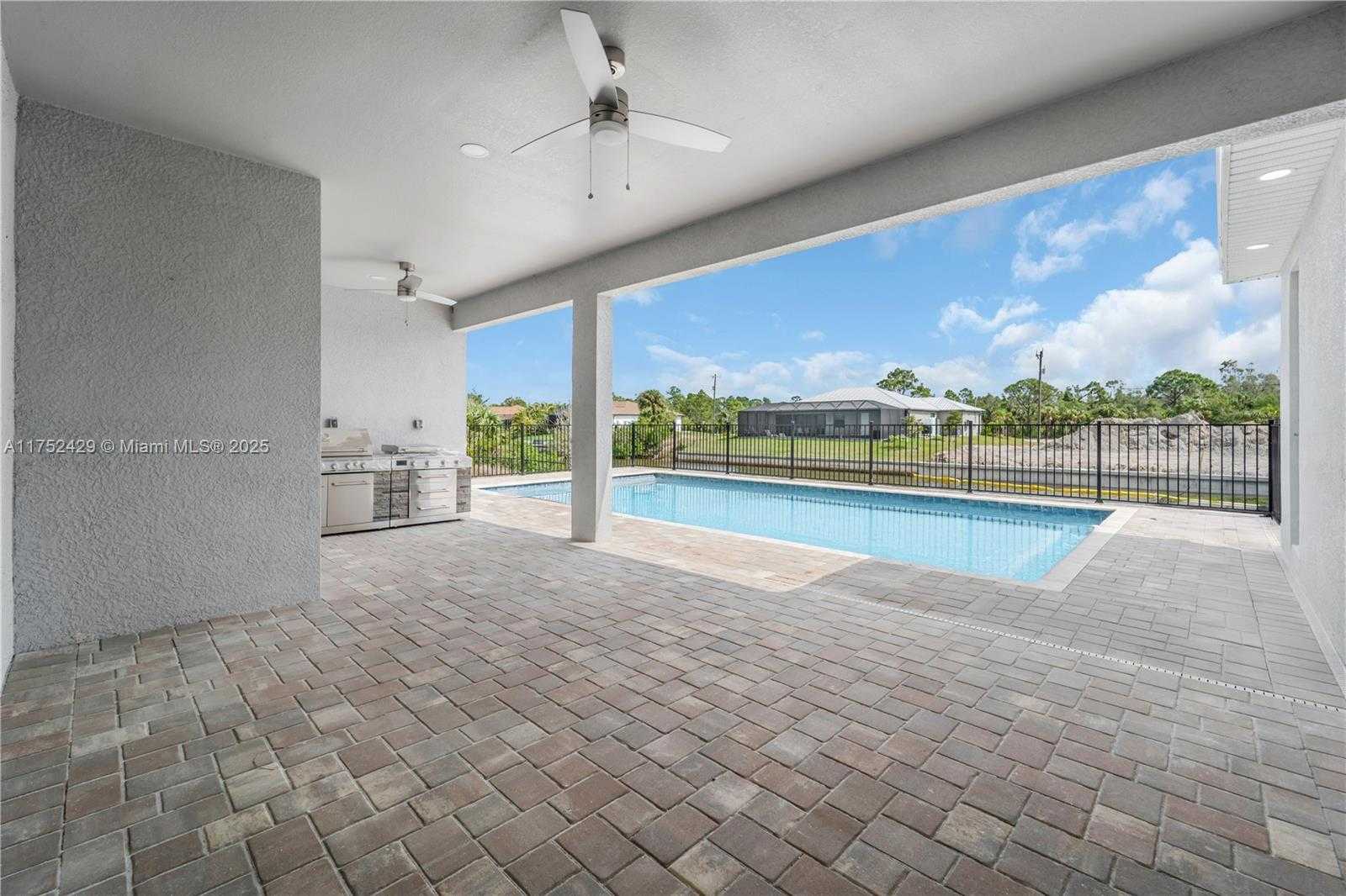 Small Image of 2721 NORTH WEST 41ST AVE, Cape Coral Number 31