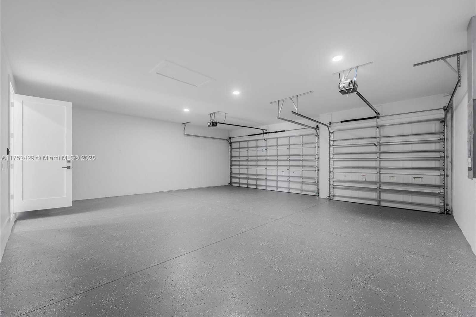 Small Image of 2721 NORTH WEST 41ST AVE, Cape Coral Number 35
