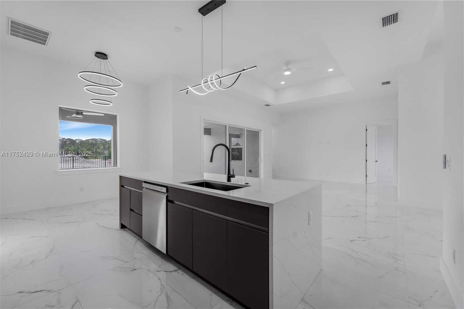 Small Image of 2721 NORTH WEST 41ST AVE, Cape Coral Number 5