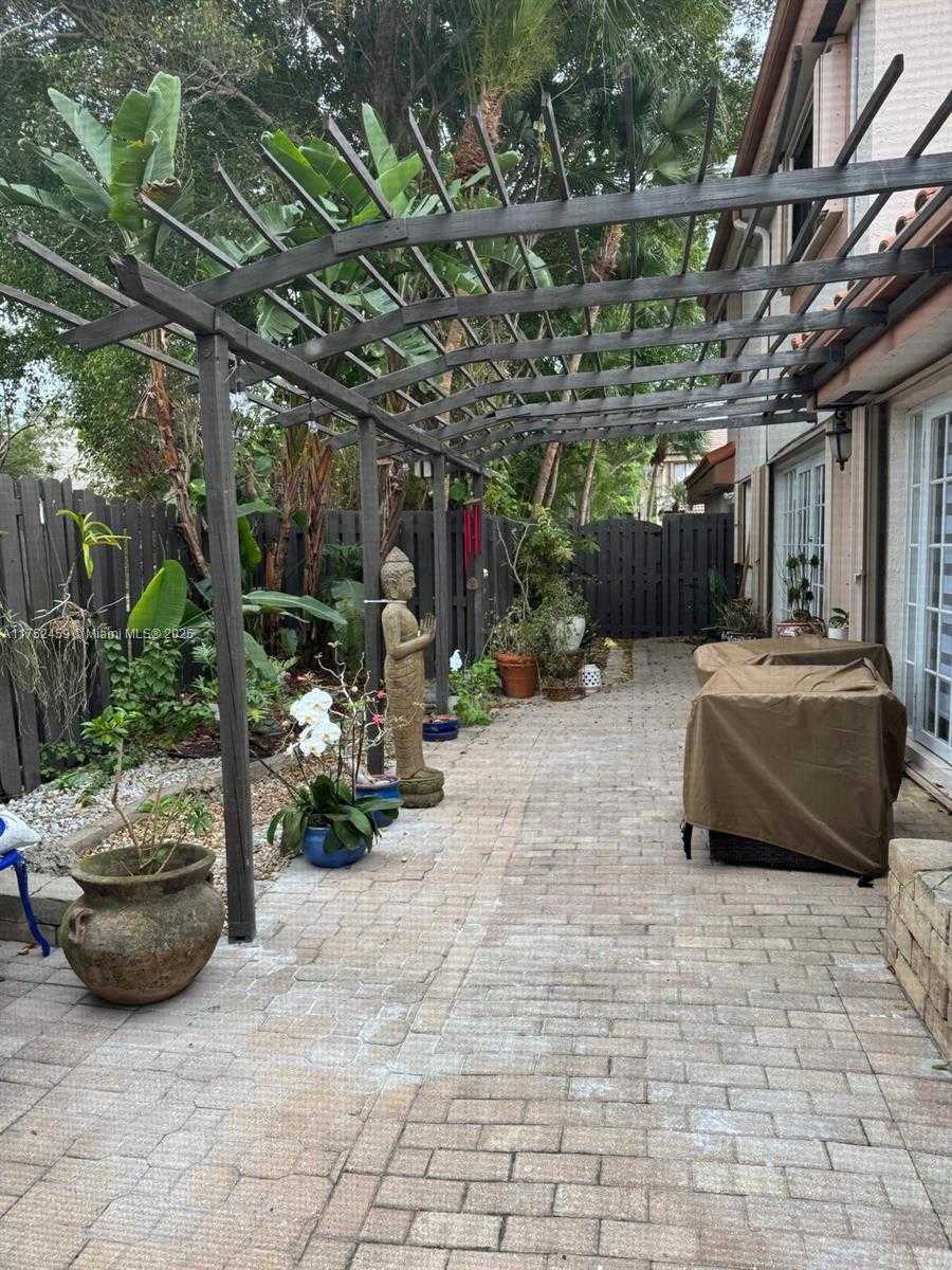 Small Image of 1838 NORTH WEST 93RD TER, Plantation Number 2