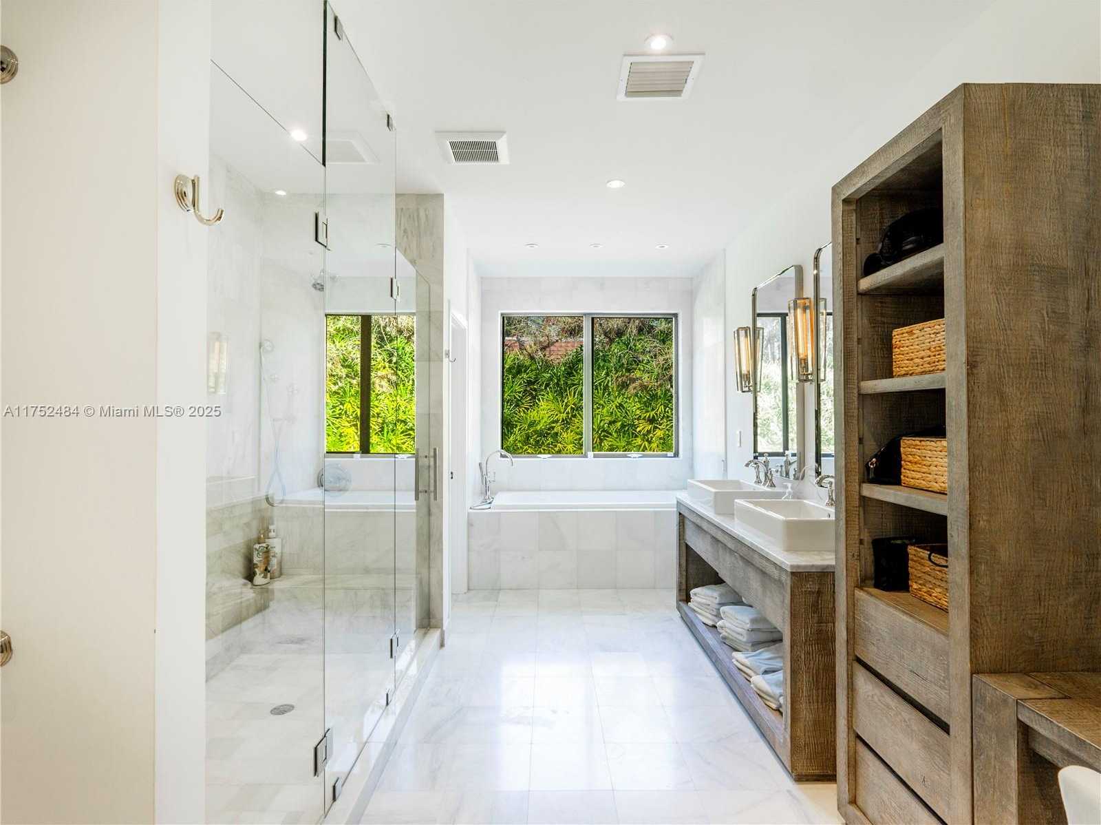 Small Image of 317 BAYBERRY DR, Plantation Number 10