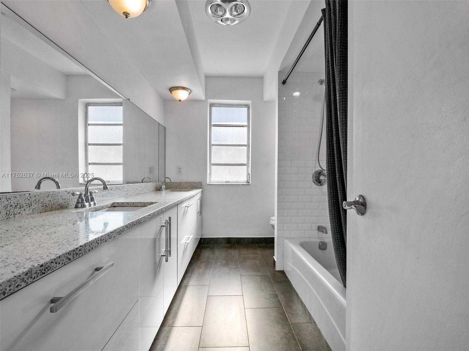 Small Image of 3610 NORTH 53RD AVE, Hollywood Number 22