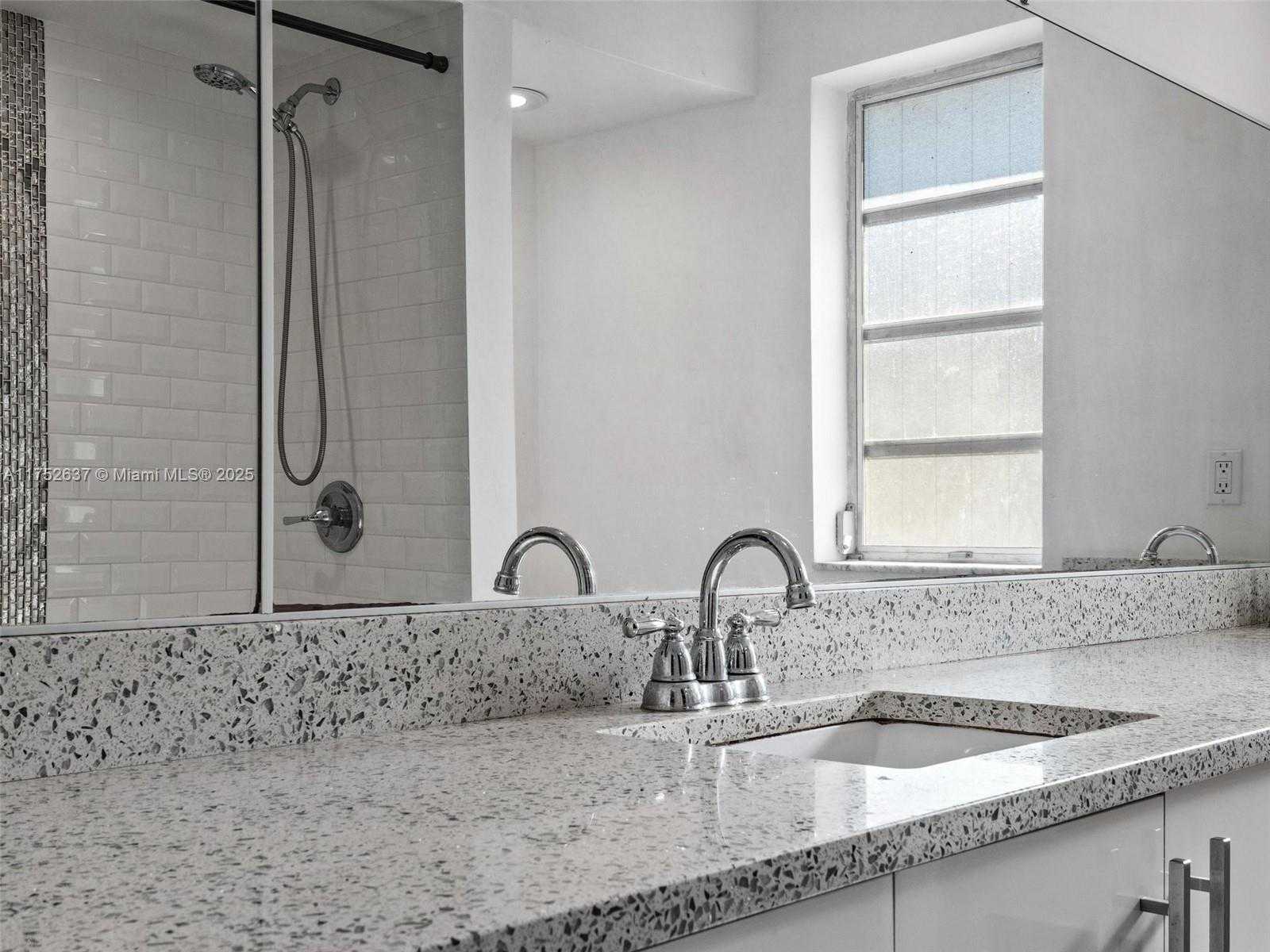Small Image of 3610 NORTH 53RD AVE, Hollywood Number 23