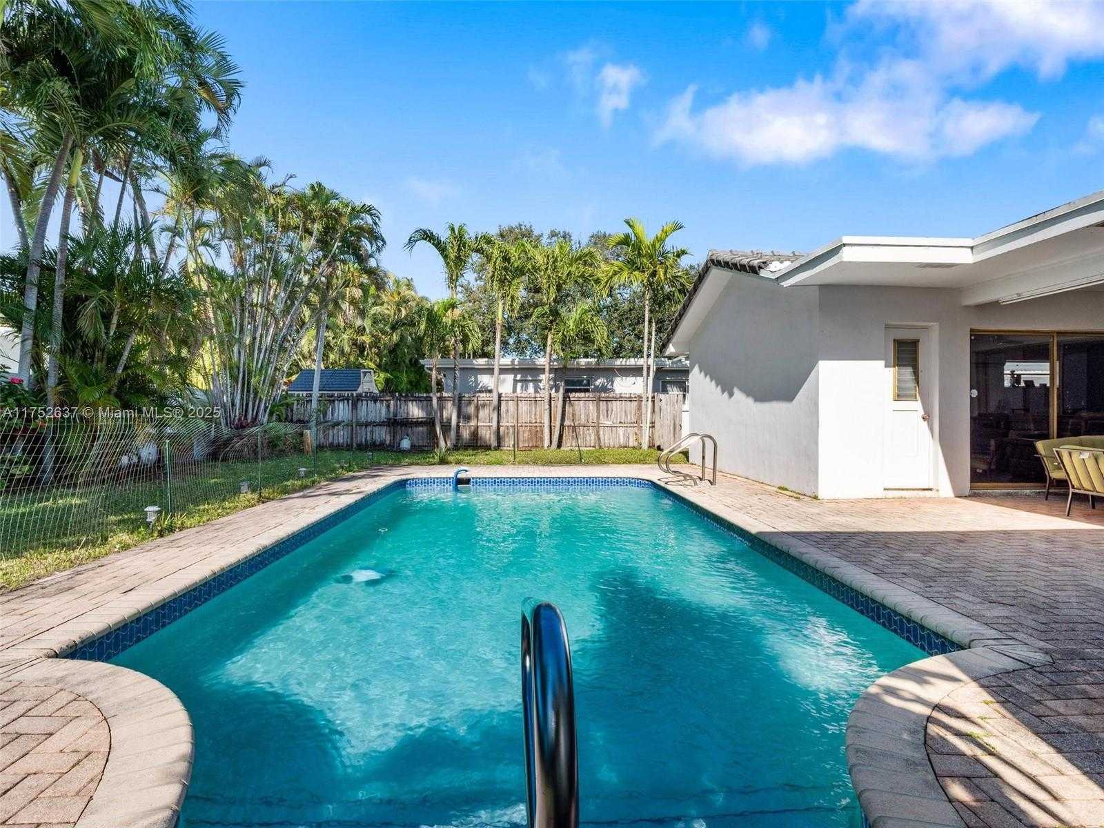 Small Image of 3610 NORTH 53RD AVE, Hollywood Number 37