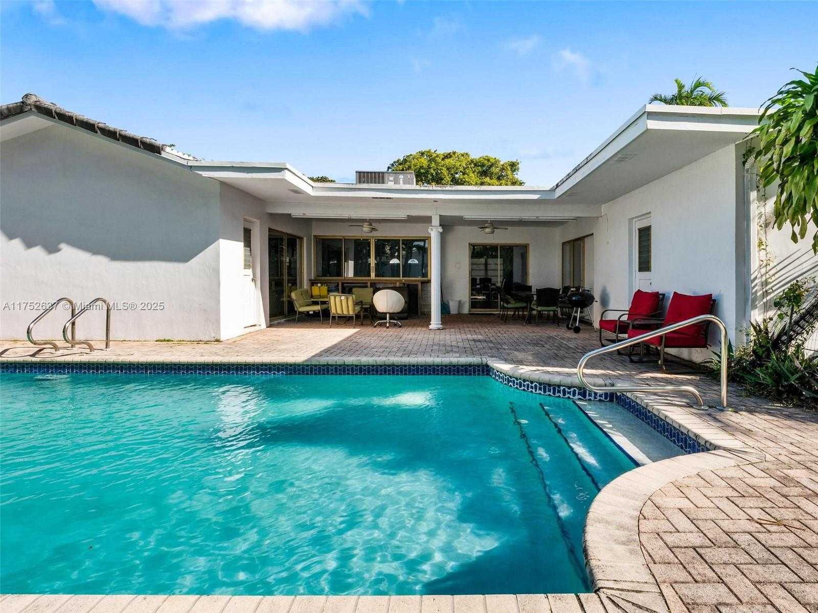 Small Image of 3610 NORTH 53RD AVE, Hollywood Number 41
